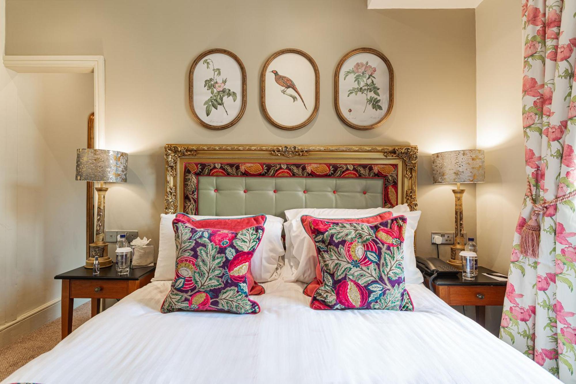 The Wynnstay Hotel, Oswestry, Shropshire Extérieur photo
